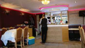 Akash Restaurant & Takeaway Grays