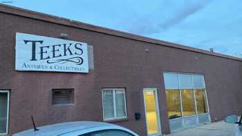 Teeks Antiques and Collectibles