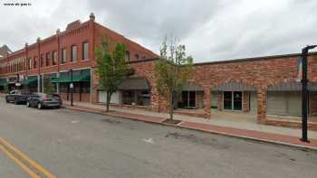 Colonnade Shops