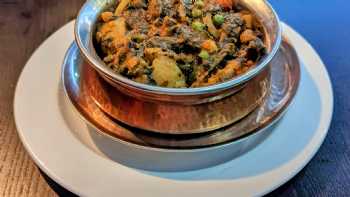 Jinnah | Authentic Kashmiri Cuisine