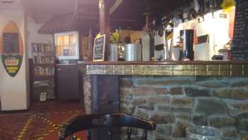 The Racehorse Inn