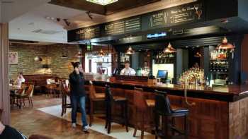 The Taphouse Gastro Pub