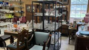 Jeter's Old World Antiques