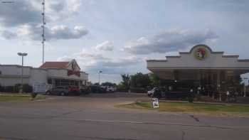 Giddings Plaza Shopping Center