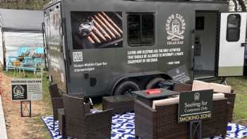 Guapo Cigars Mobile Cigar Bar