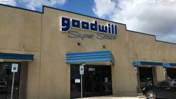 Goodwill Store - Lake Worth