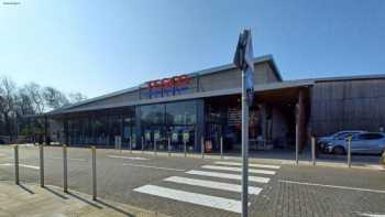 Tesco Superstore