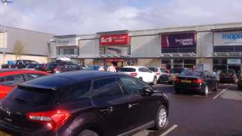 Parc Pemberton Retail Park