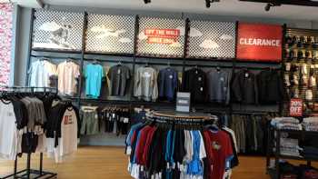 VANS Outlet Bridgend