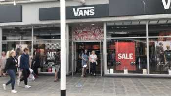 VANS Outlet Bridgend