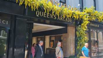 Queen's Arcade