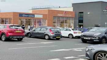 Abbey Centre, Shopping