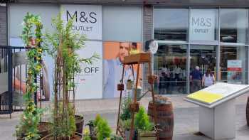 M&S Outlet