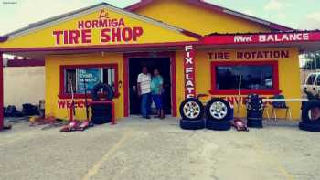 La Hormiga tire shop