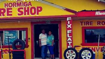 La Hormiga tire shop