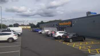 London Road Retail Park