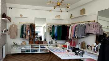 Chic Boutique