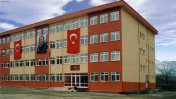 Yunus Emre Anadolu Lisesi