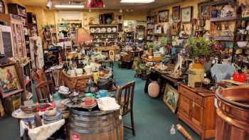 Montgomery Street Antique Mall