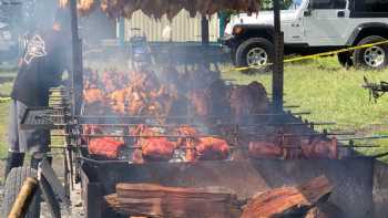 Randy's Huli Chicken and Ribs