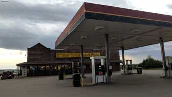 Yankton Sioux Travel Plaza