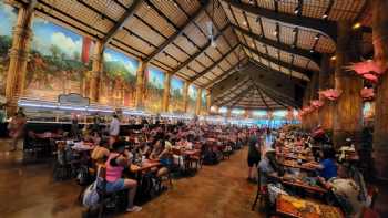 Gateway Buffet at Polynesian Cultural Center