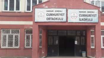 Cumhuriyet İlköğretim Okulu