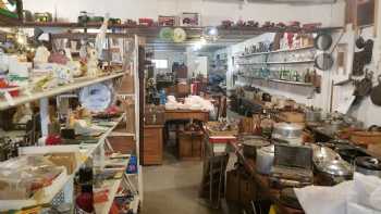 Hofaker's Antiques