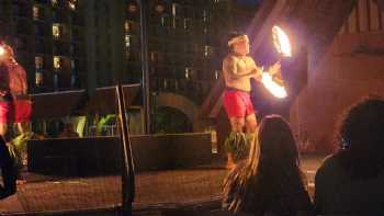 Waikiki Starlight Luau