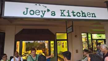 Joey's Kitchen Napili