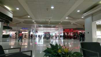 Sunset Plaza Mall