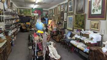 The Antique Shoppe