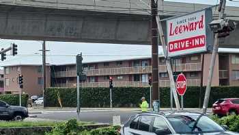 Leeward Drive-Inn