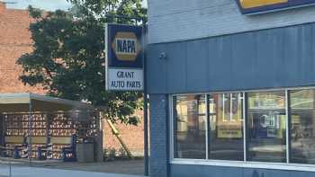 NAPA Auto Parts - Play Parts, Inc