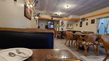 Hilo Siam Thai Restaurant