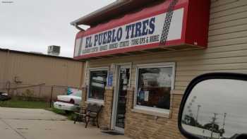 El Pueblo Tires