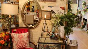 Magnolias Home Decor and Design