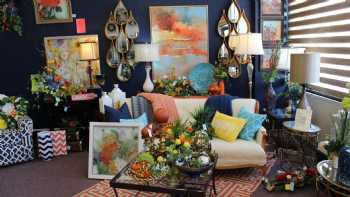 Magnolias Home Decor and Design