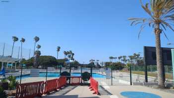 Alondra Aquatic Center