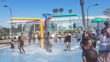 Alondra Aquatic Center