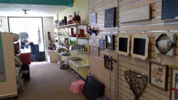 Marla's Choice Consignment