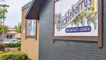 Huckleberry's Breakfast and Lunch