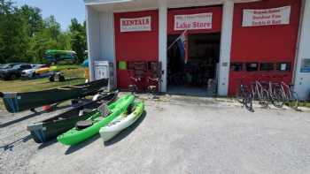 Hero's Welcome Lake Store