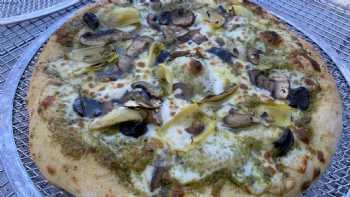 Loretzeria Pizza