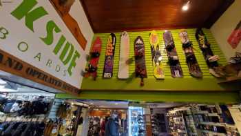 Neon Wave - An Alliance with Darkside Snowboards - Stowe