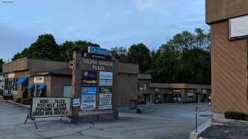 Stony Brook Plaza