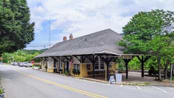 The Depot Street Gallery