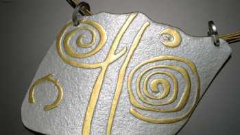 Deirdre Donnelly ~ jewelry inspired by Irish symbols