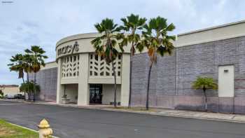 Makalapua Shopping Center