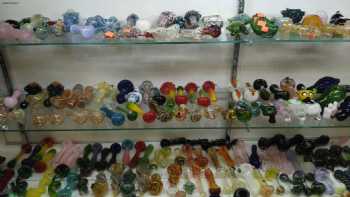 Irie Hawaii Smoke Shop Pahoa